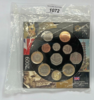 1072