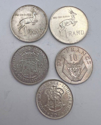 1386
